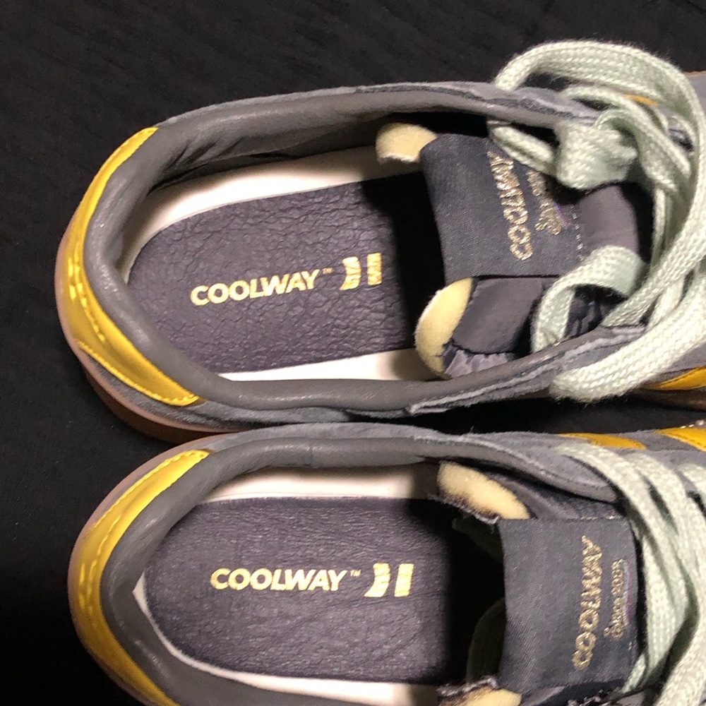 Coolway Goal Women's Sneakers, Size 10/ EUR 44, Sued Retro Low-Top, Gum Sole - Picture 4 of 7
